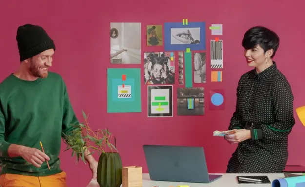 Branding Strategies for Freelance Captioners Stand Out in a Competitive Market