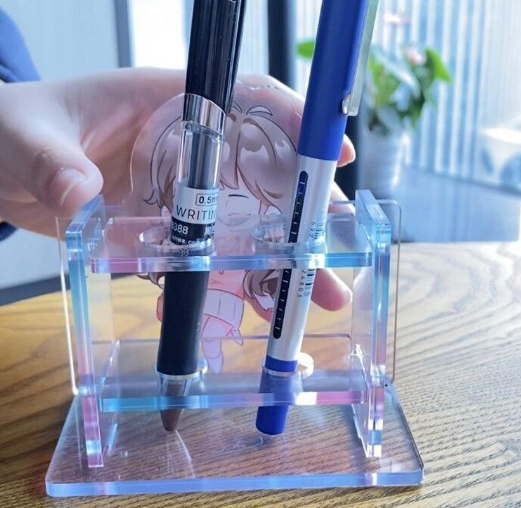 Order Custom Acrylic Stand Without Bulk MOQ